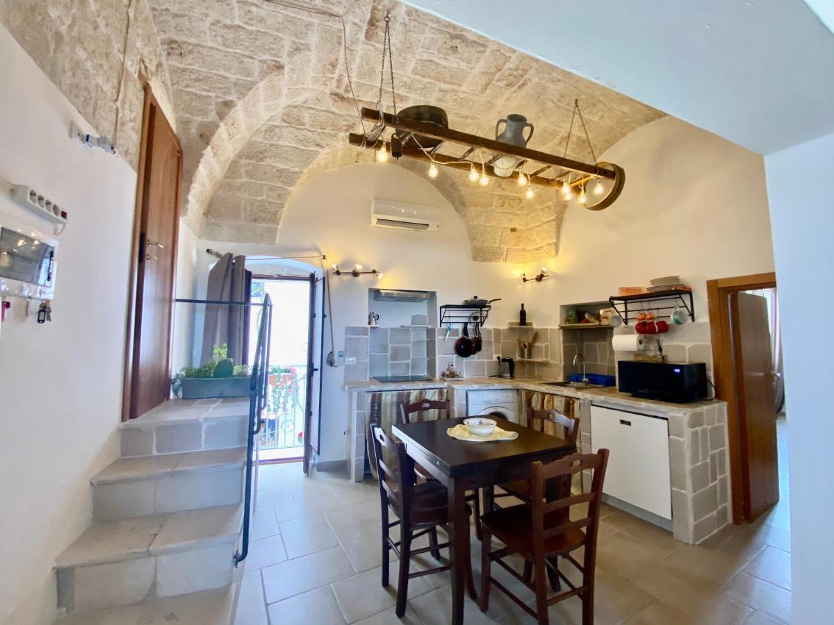 Belvedere With Huge Terrace - Ostuni Center Екстериор снимка