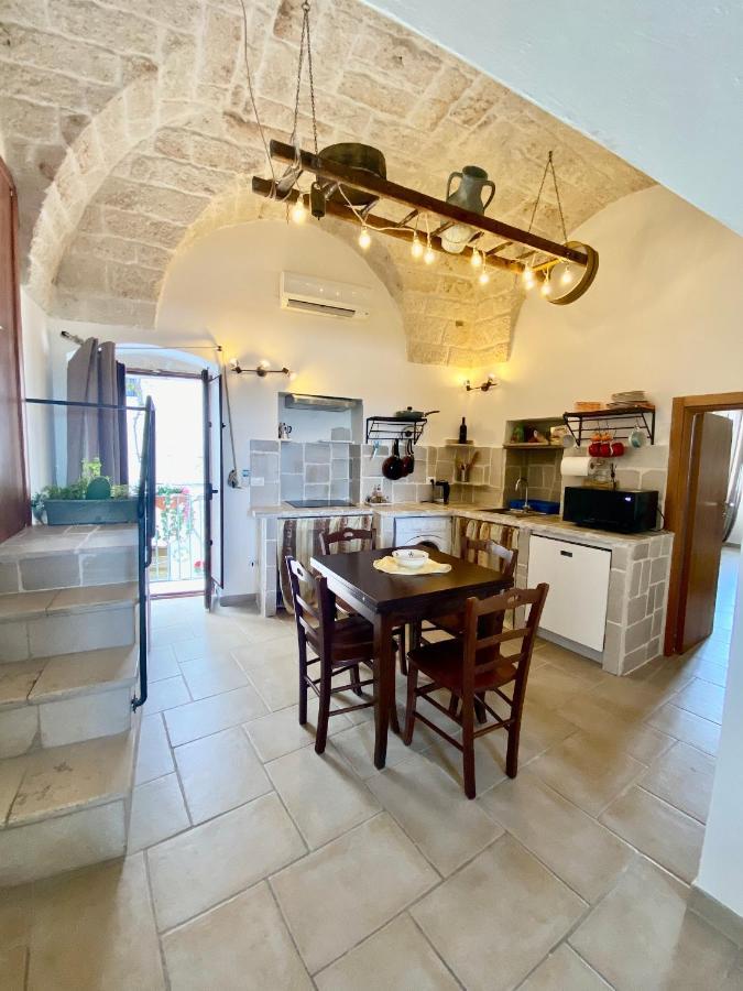 Belvedere With Huge Terrace - Ostuni Center Екстериор снимка